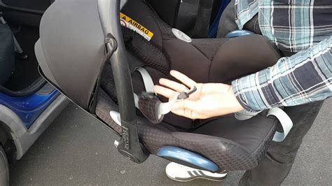 How To Take Off Car Seat From Base Maxi Cosi Brokeasshome