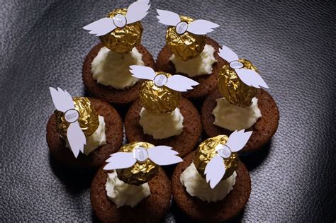 Sconefectioner Harry Potter Golden Snitch Cupcakes