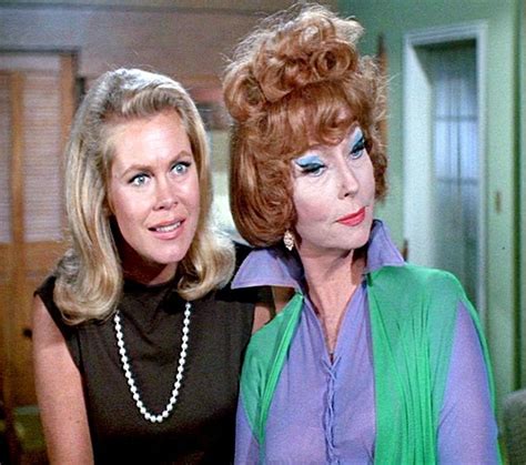 Elizabeth Montgomery Photo Samantha And Endora Bewitched Elizabeth Montgomery Elizabeth