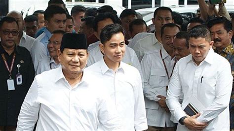 Prabowo Gibran Langsung Dikawal Paspampres Pos Kupang