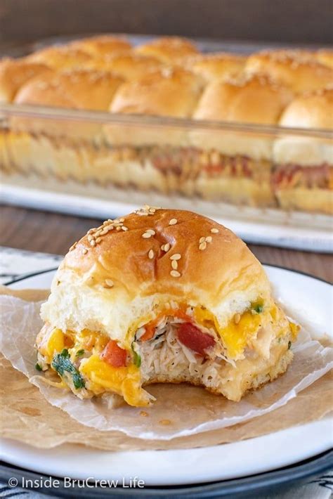 Easy Chicken Sliders Sliders Recipes Chicken Slider Recipes Lunch Recipes Dinner Recipes