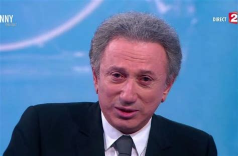 Video Michel Drucker Fond En Larmes Lors De Son Hommage Johnny