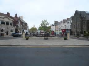 Tynemouth Front Street © Alan Heardman Geograph Britain And Ireland