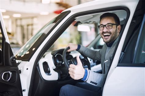 Como Comprar O Primeiro Carro Veja Quais Cuidados Tomar