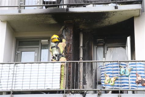 Veel Schade Bij Brand Op Balkon Door Vuurwerk Huis Te Landelaan