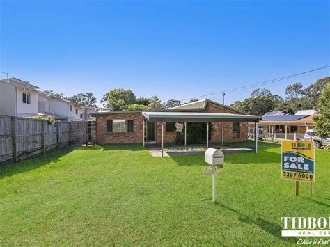 15 Victor Street Birkdale Qld 4159 Property Details