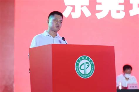 【母校动态】认真又随和！这位莞工教师引领学生走科研创业进阶之路！ 东莞理工学院校友会