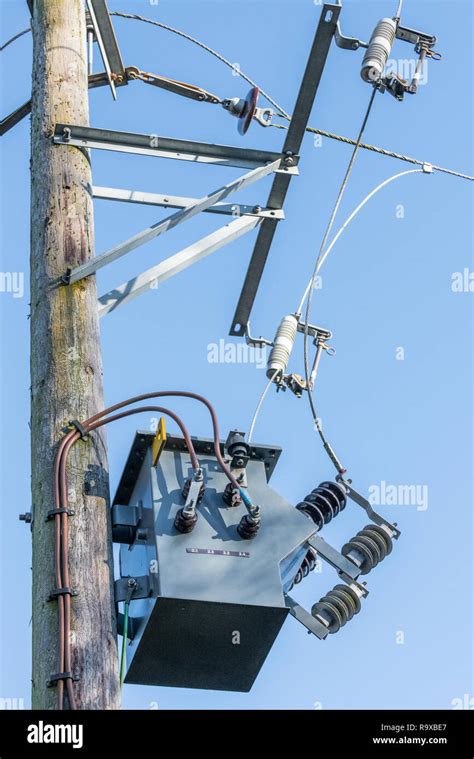 Step down transformer fotografías e imágenes de alta resolución Alamy