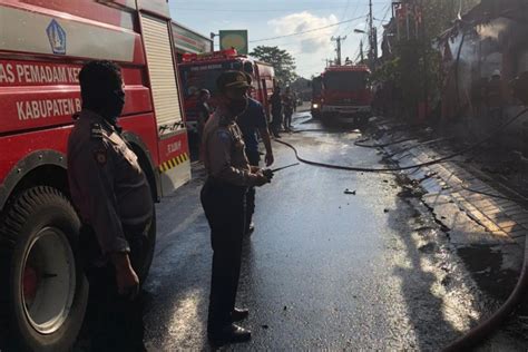 Kebakaran Di Warung Makan Di Badung Kerugian Hingga Rp700 Juta