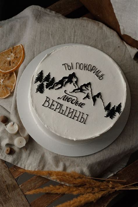 There Is A Cake That Has Been Decorated With The Words To Norway And