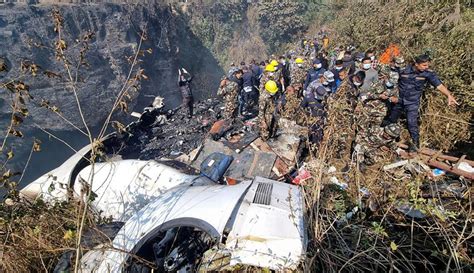 Hallan Cajas Negras De Avión Siniestrado En Nepal Correo Del Caroní