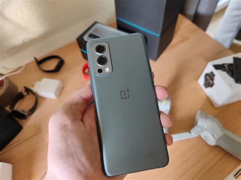 OnePlus Nord 2 5G im Test: Unboxing und Ersteindruck des Smartphones
