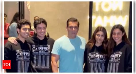 Salman Khan Joins Niece Alizeh Agnihotri To Promote Her Debut Film