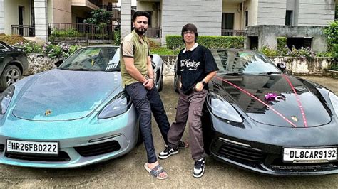 Sourav Joshi Vlogs Car: Finally gets SUPER CAR Porch Delivery