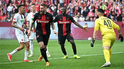 Les Premiers Invincibles De Bundesliga Le Bayer Leverkusen Termine Le