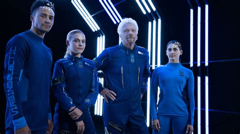 Virgin Galactic Space Suits Look Like Something Out Of Star Trek