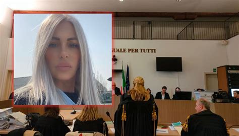 Il Femminicidio Di Alessandra Matteuzzi Uccisa A Martellate La Storia