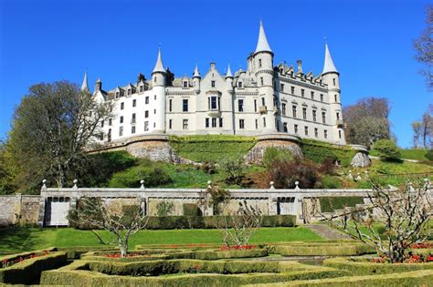 Dunrobin Castle, Scotland jigsaw puzzle in Castles puzzles on ...