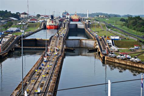 Canal De Panama Bridge Between The Pacific And Atlantic Oceans Found