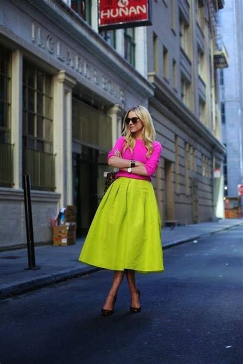 Como Combinar Tonos Verdes Outfits Mujer Muy Trendy