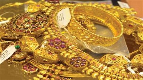 Gold Rate Today Gold Prices Edge Higher In India Check Price Of Precious Metal In Delhi Noida