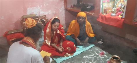 तीन तलाक हलाला के डर से युवती ने बदला धर्म हिंदू रीति रिवाज से रचाई