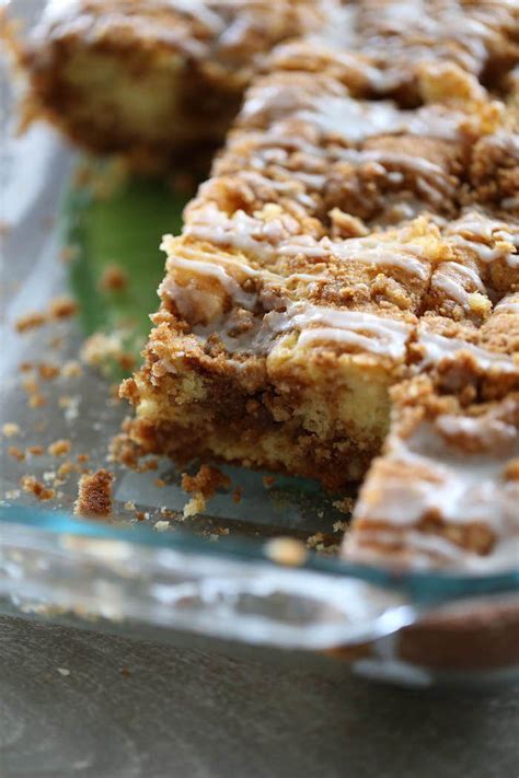 A Super Easy Coffee Cake Recipe Using A Box Cake Mix Brown Sugar