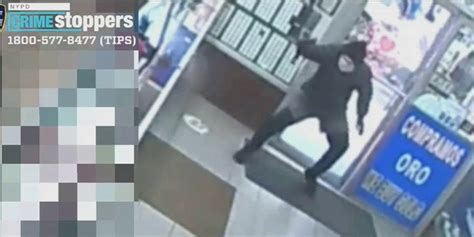 Nyc Man Opens Fire During Attempted Jewelry Store Robbery Leaves Empty