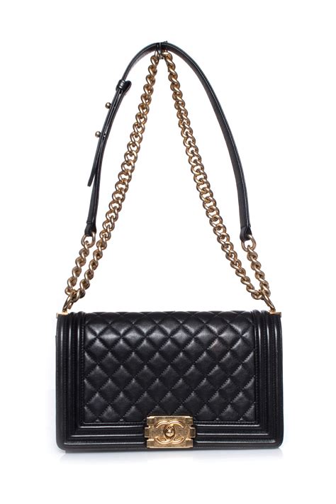 Chanel, Boy Bag Medium in black quilted calf leather - Unique Designer Pieces