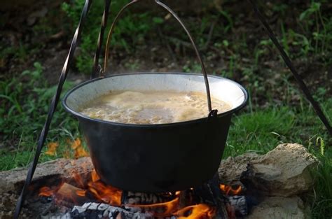 Irish Medieval Food - Pottage - Lora O'Brien - Irish Author & Guide