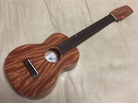 タマナウクレレのご案内 Seilen Ukuleles