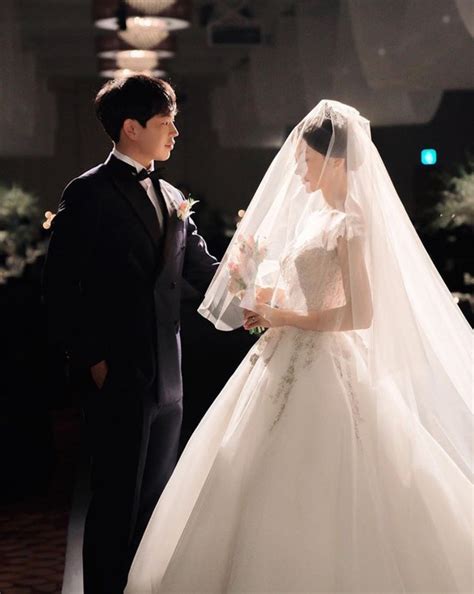 Mê nhan sắc trên mạng dân tình tiếc hùi hụi khi vào Instagram của hot girl Hàn