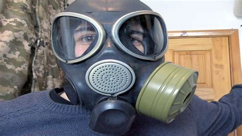 Russian Pmk 3 Gas Mask Review Youtube