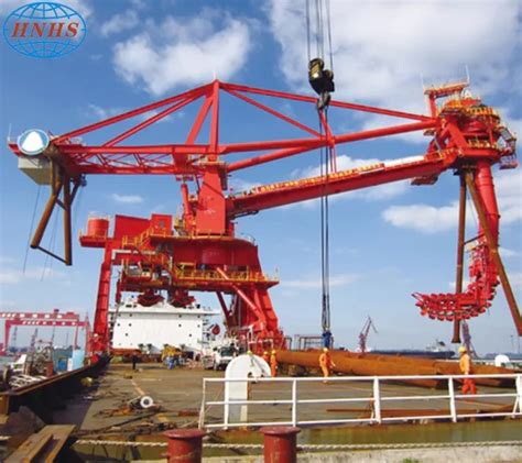 Huasui Bridge Type Grab Ship Unloader For Coal Handling With CE