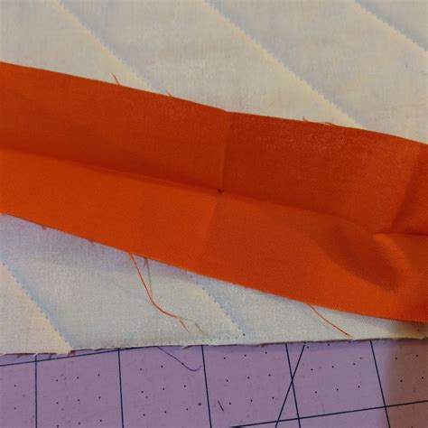 Canuck Quilter Corner Trimming Tool Meets Binding