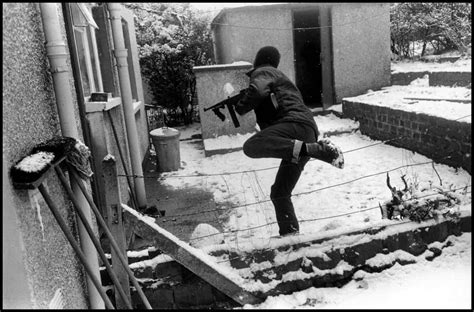 40 Photographs Of The Troubles The Northern Ireland Conflict