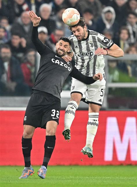 Europa League La Juventus Supera Di Misura Il Friburgo Basta Un Gol Di Di Maria Il Giornale