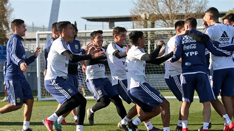 Un Tapado En El Mediocampo Y Una Dupla De Ataque Que Promete Así