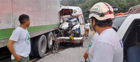 20 Lesionados En Accidente De Tránsito En Carretera Los Chorros Qué