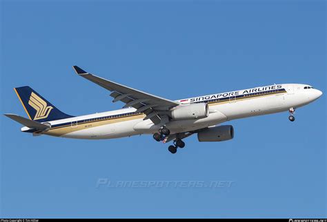 V Sts Singapore Airlines Airbus A Photo By Tim Hillier Id