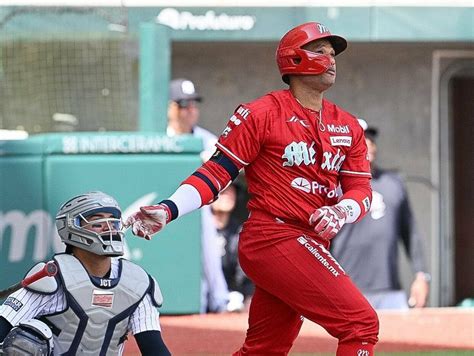 Robinson Canó Impulsa la Victoria de los Diablos Rojos en el Regreso