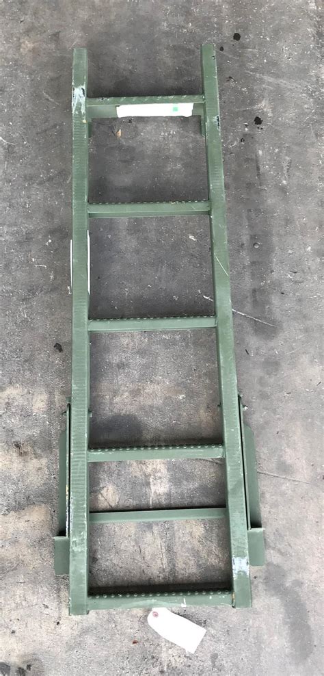 Lmtv Fmtv Cargo Bed Ladder