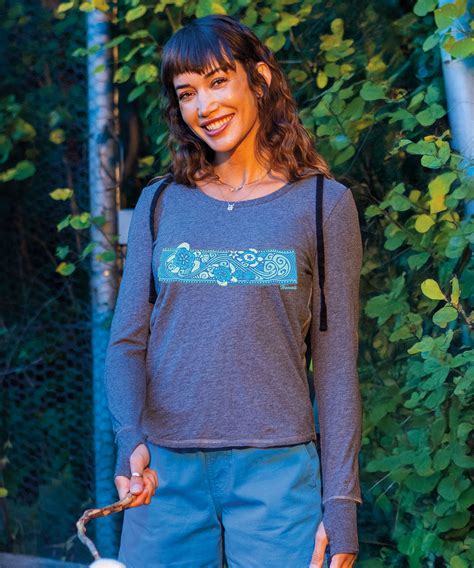 Tribal Honu Waves Gray Heather Long Sleeve Harmony Hooded T