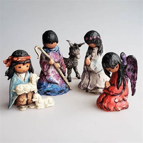 These stunning Goebel nativity figurines based on the paintings of Ted ...