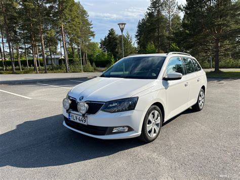 Skoda Fabia Combi 1 4 TDI 90 DSG Autom Ambition Station Wagon 2017