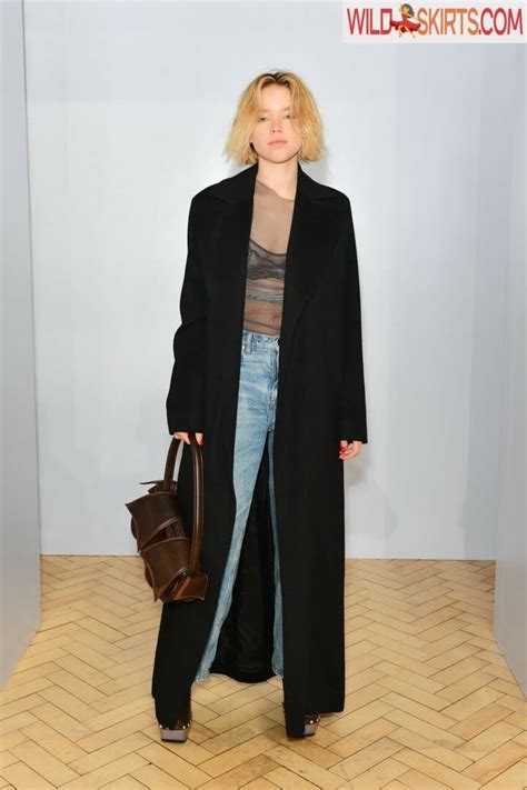 Milly Alcock Millyalcockactres Nude Instagram Leaked Photo