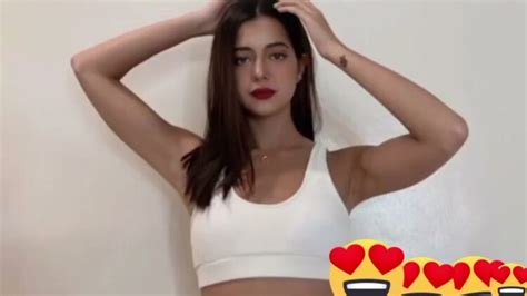 Hot Sexy Lupita Rios Bikini Pics