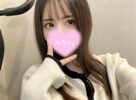 奔放なナナさんのインスタグラム写真 奔放なナナinstagram「髪切った🤏🏻」4月28日 14時42分 Nanam1218