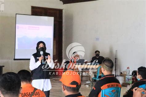 Peningkatan Sdm Penanggulangan Bencana Alam Bupati Ikfina Relawan