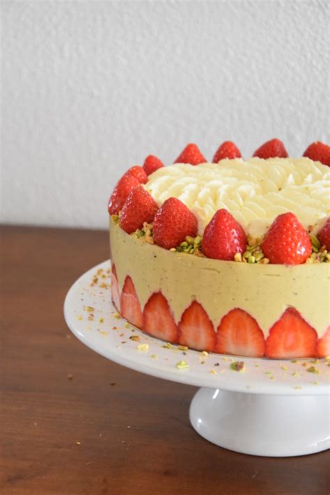 Recette De Fraisier La Cr Me Diplomate La Pistache D Licieux G Teau